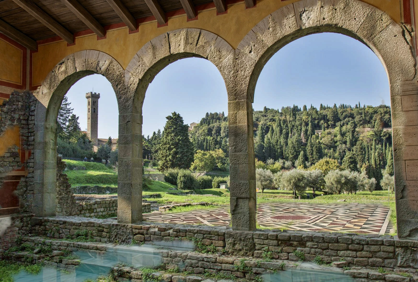 Gli archi del frigidarium: Coperture