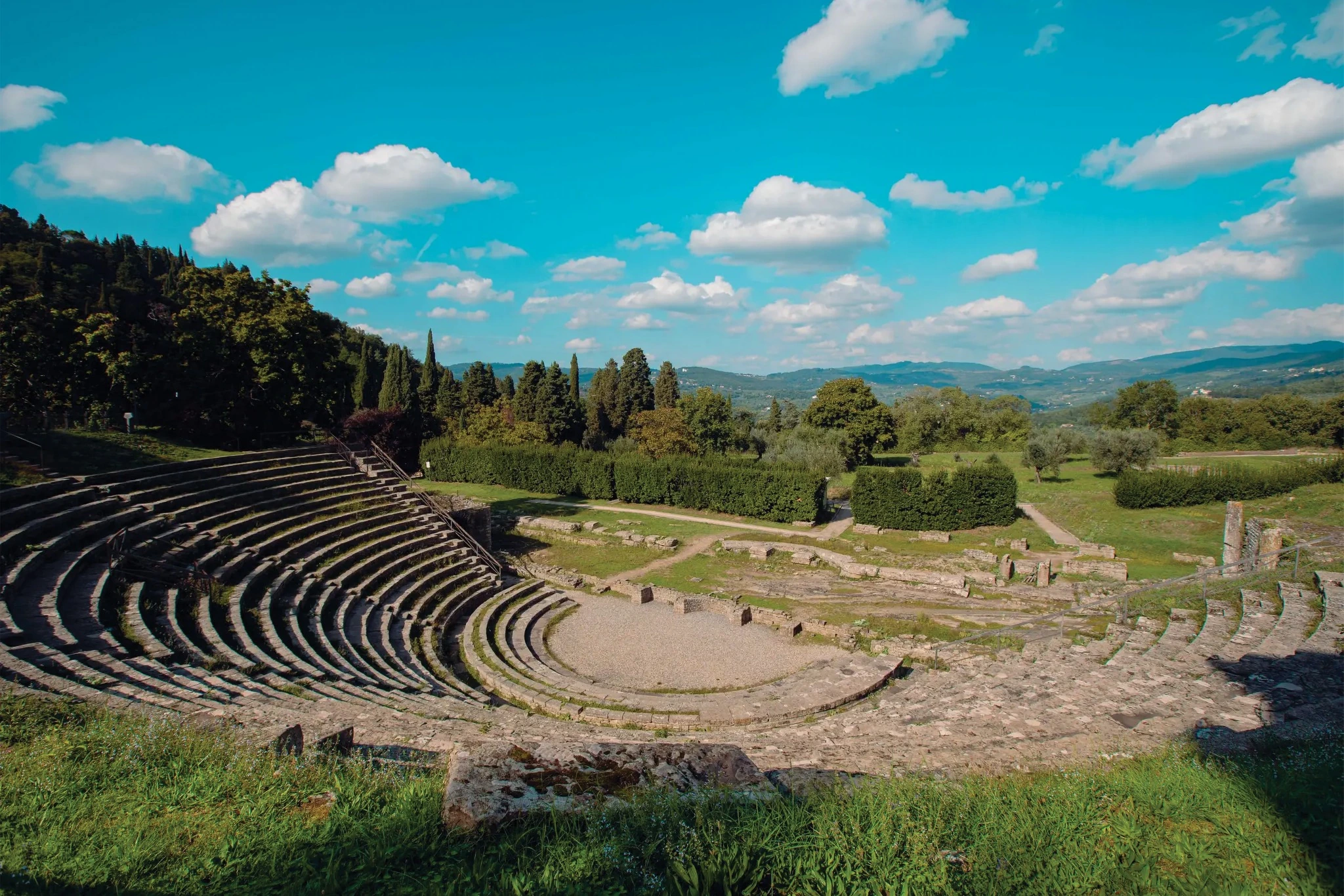 Il teatro: Stato attuale